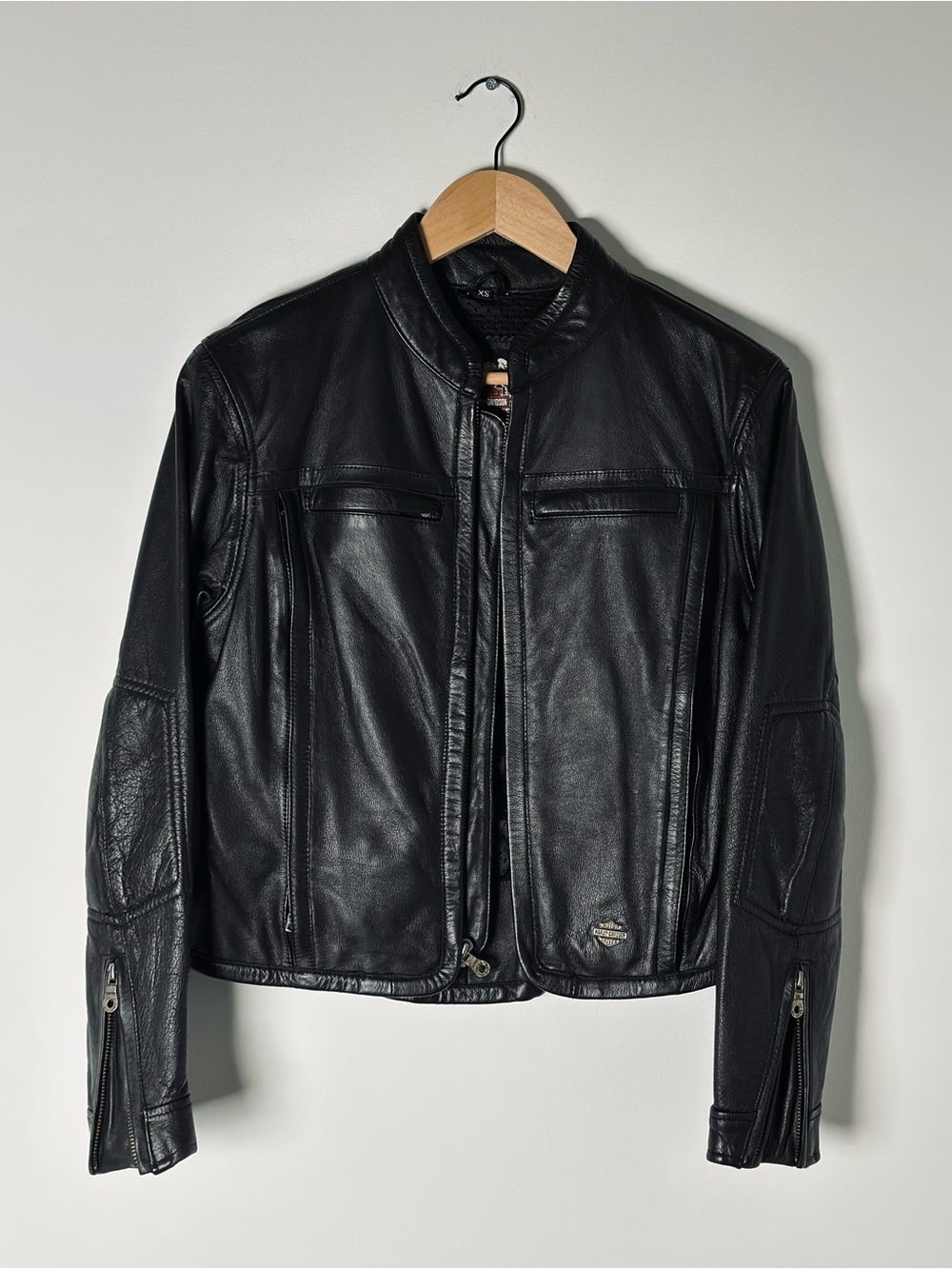 Authentic Harley-Davidson Vintage Leather Jacket (98156-03VW) - Women’s XS - Picture 5 of 16